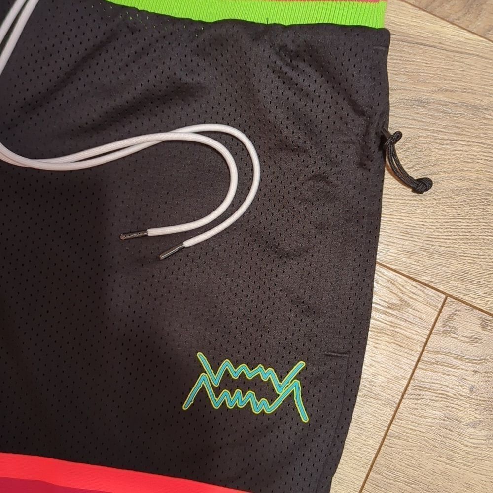 PUMA x RICK AND MORTY Men's Basketball Shorts M - Picture 4 of 8